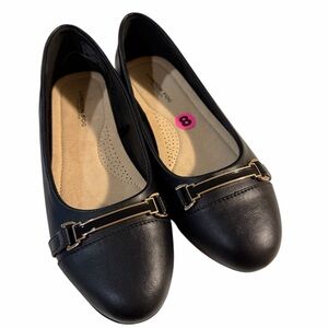 London Fog Becka Black Loafers with Buckle - 8M